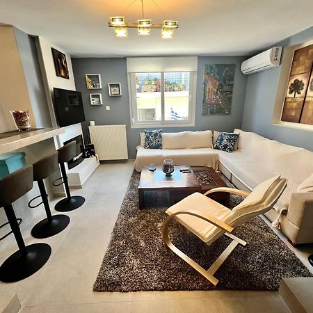 شقة Modern Family Retreat فولوس المظهر الخارجي الصورة